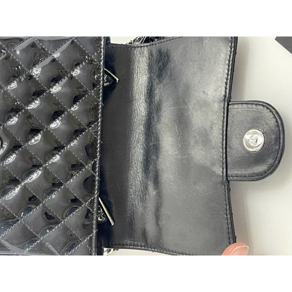 Chanel TWIN Exclusive Edition Patent Black &Tweed Mini Kiss Lock Flap Double Bag - Picture 12 of 14